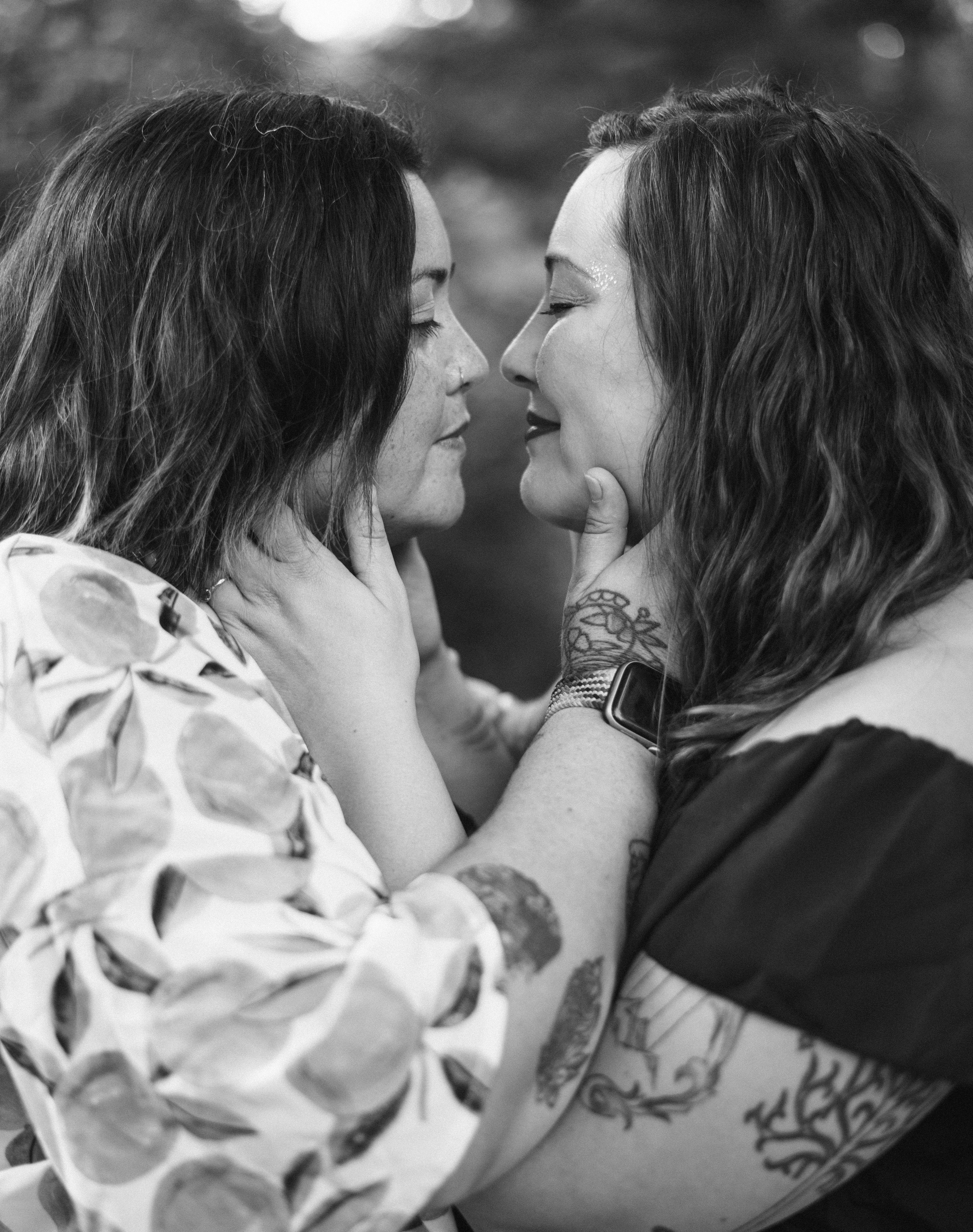 The Wedding Website of Laura Inostroza and Emma Hunt
