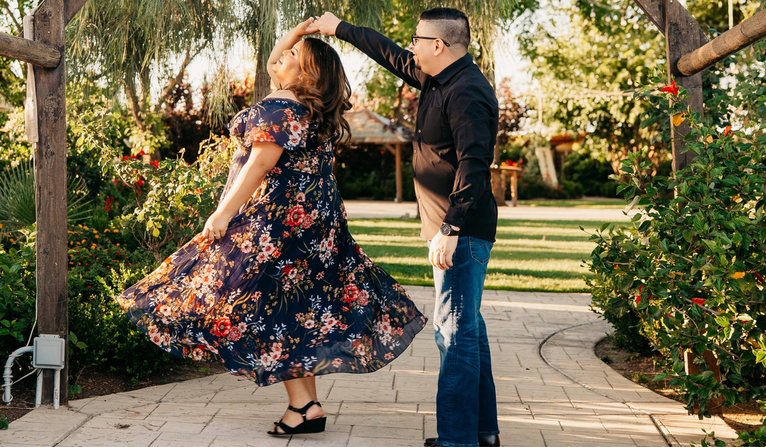 The Wedding Website of Jose Gonzalez and Daisy Aguilar