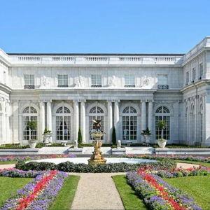 Rosecliff Mansion Tour