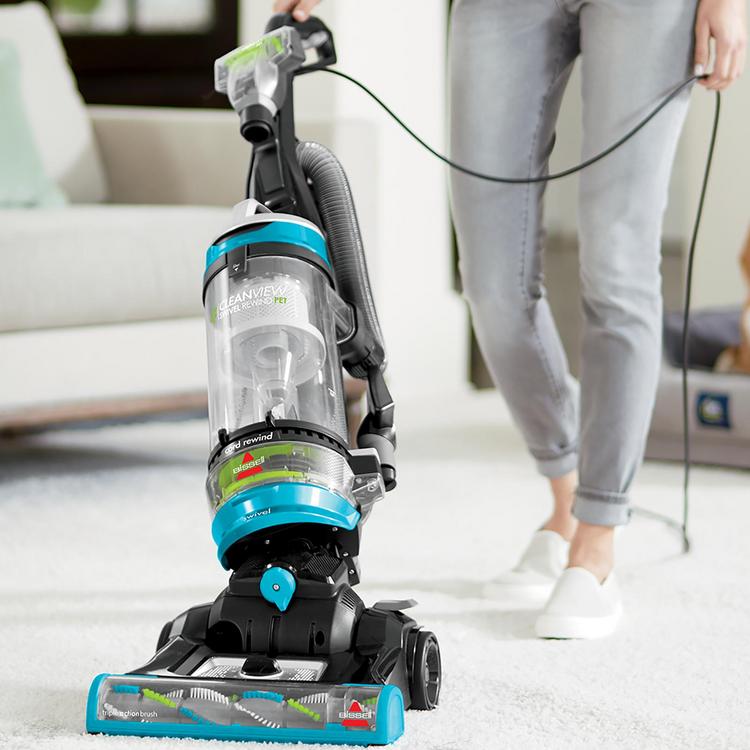 BISSELL CleanView Swivel Rewind Pet 2254 Bagless Vacuum Clean