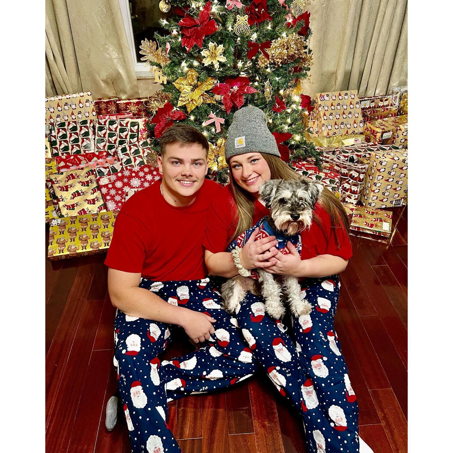 Our first "family photo" 🐶