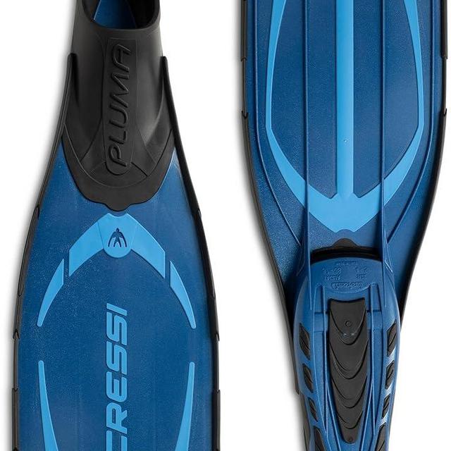 Cressi Adult Snorkeling Full Foot Pocket Fins Made with Advanced Technology - Pluma: Made in Italy