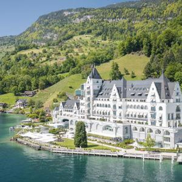 Honeymoon Hotel
