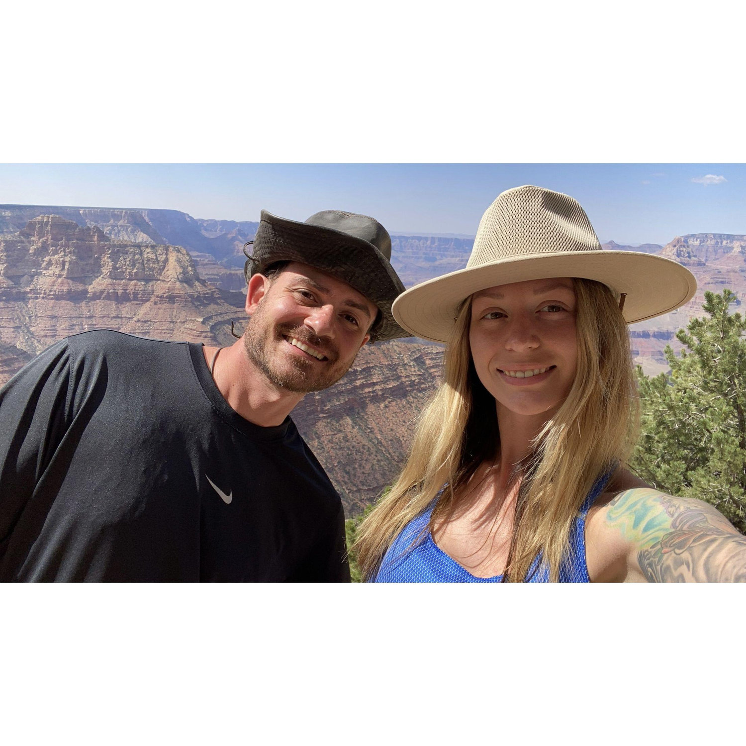 Hiking the rim of the Grand Canyon!
