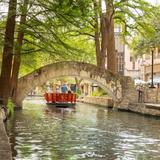 San Antonio Riverwalk / Go Rio River Cruise