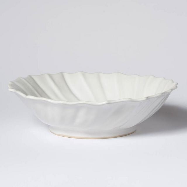 VIETRI Incanto Stone > White Ruffle Large Bowl
