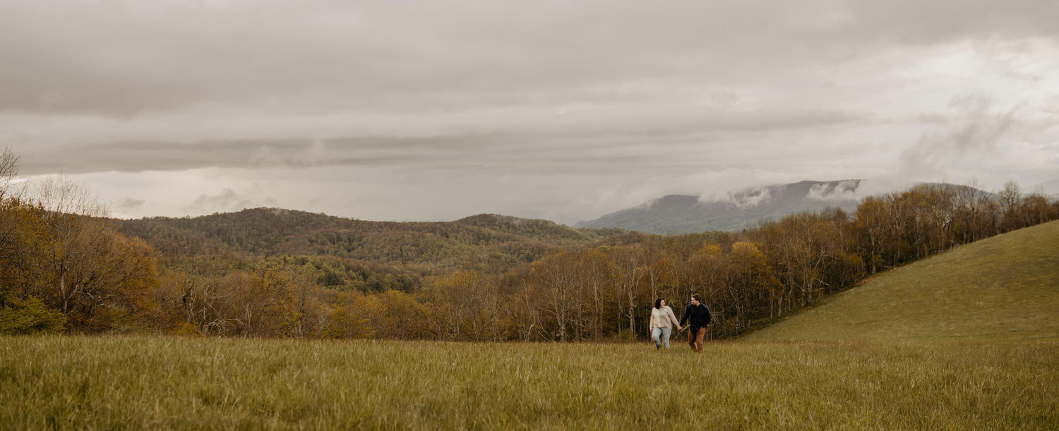 The Wedding Website of Natalie Thomas and Thomas Robbins