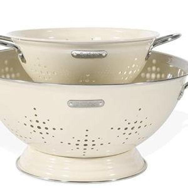 Metal Colander 2 Pack, Strainer Bowel with Handles 2Qt & 6Qt Powder Coated Solid Ring Base Heavey Duty Kitchen Drainer Basket for Pasta Veggies and Fruits,New Home Apartment Essentials (Almond Cream)