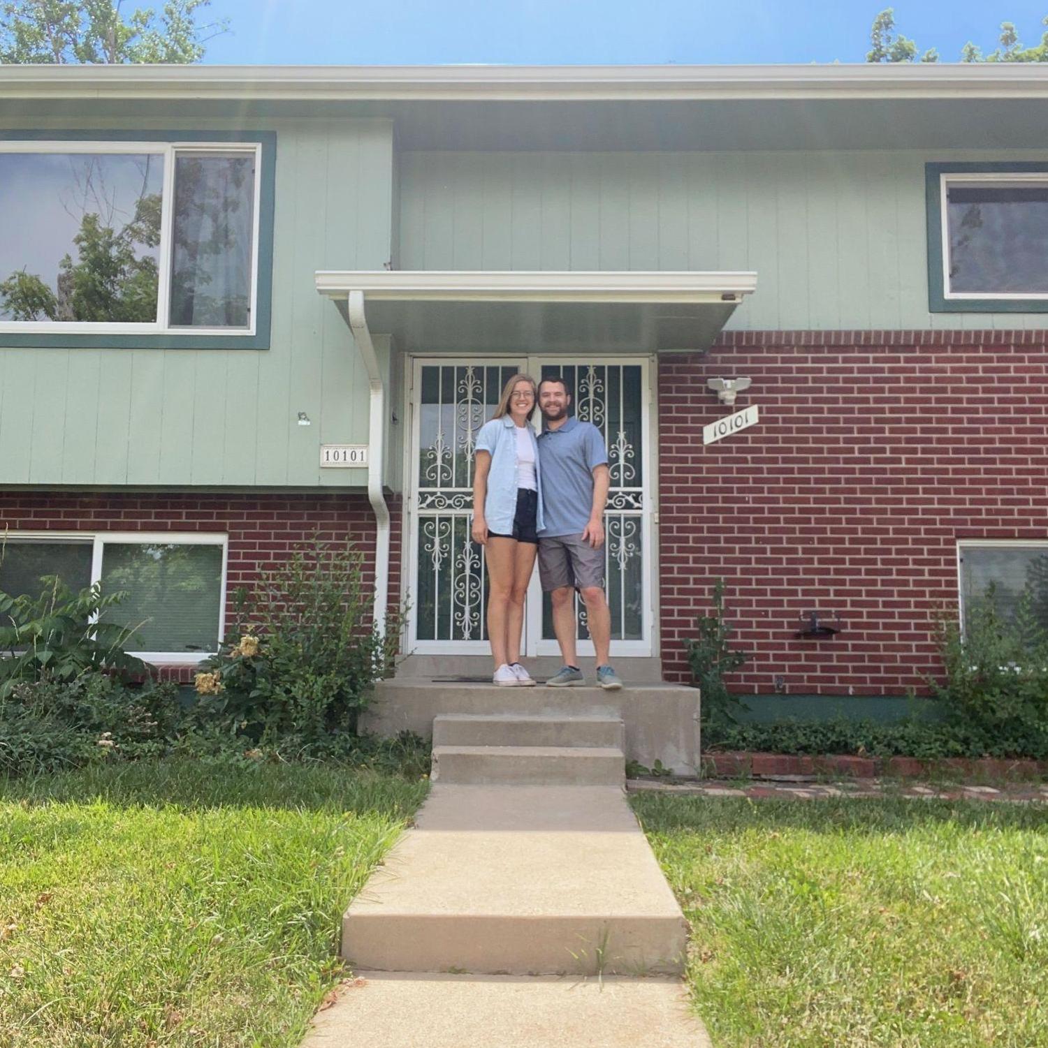 After a year in colorful Colorado, Caroline and Zach committed to this state for the foreseeable future by purchasing a home together! & with a new yard came the addition of their second pup, Conrad.