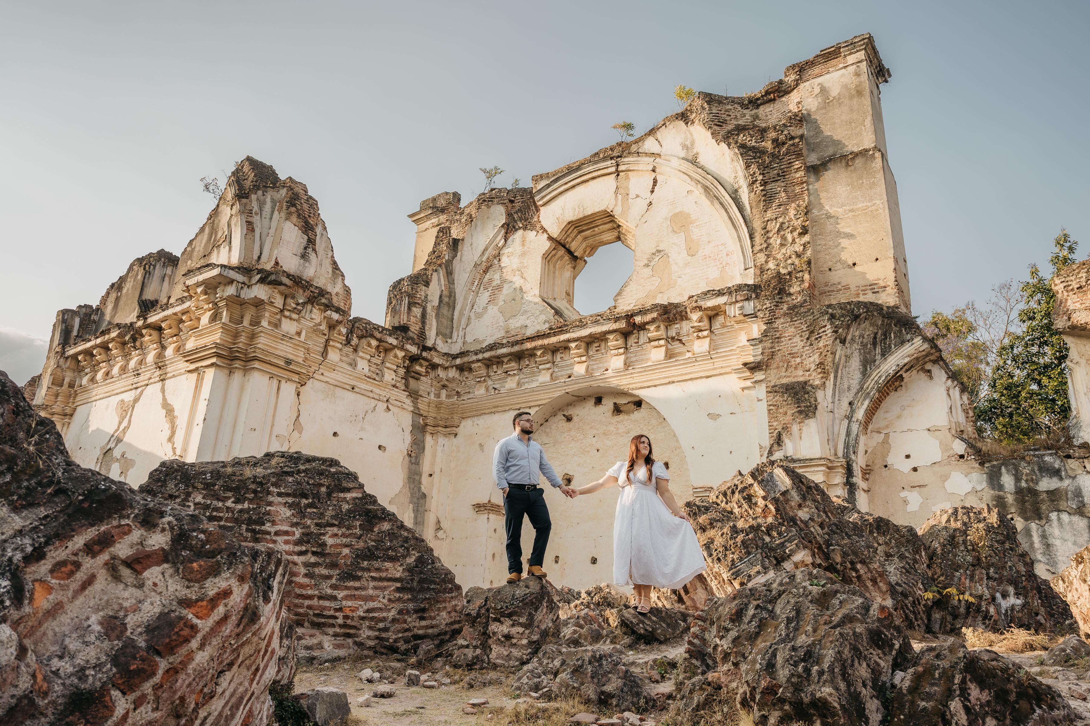 The Wedding Website of Taylor Lingreen and Kenny Diaz