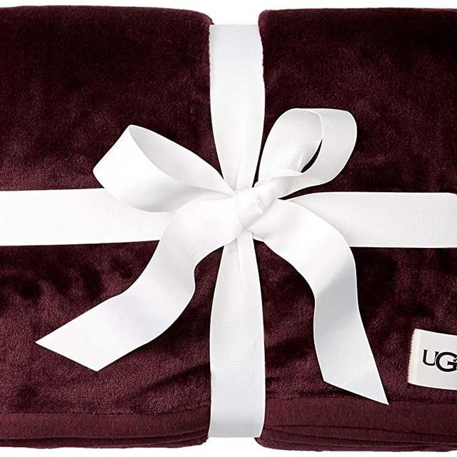 UGG Duffield Throw II