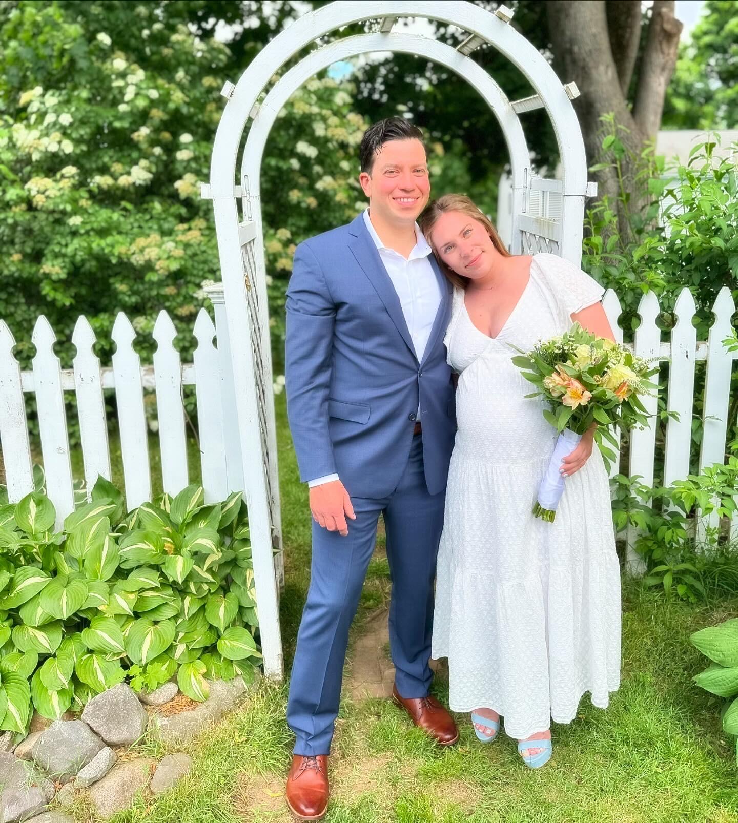 The Wedding Website of Kirsten Nihan and James Flynn