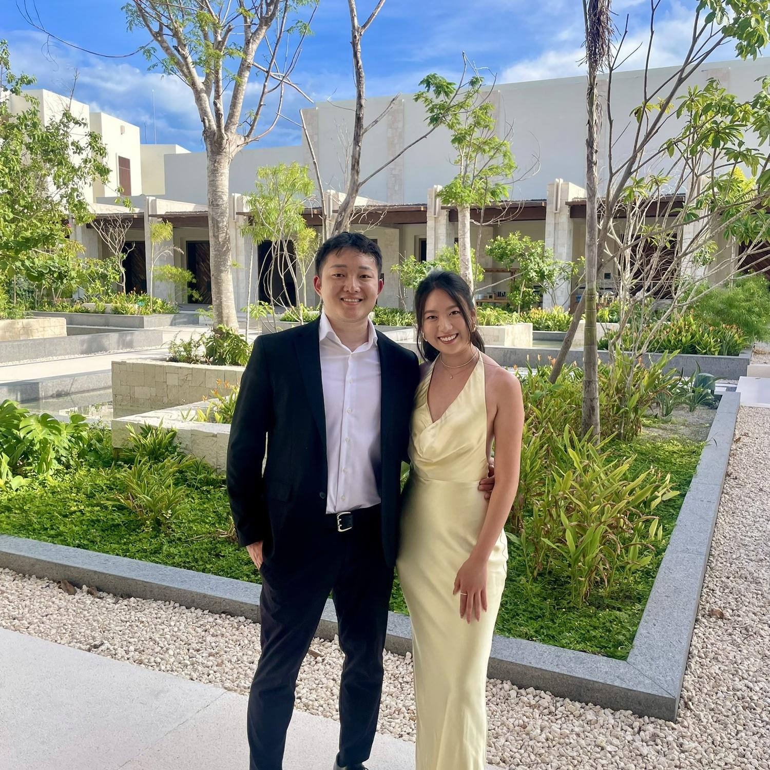 We took this photo in Cancun, where we celebrated Sophie and Joon's wedding. Guess who caught the bouquet!