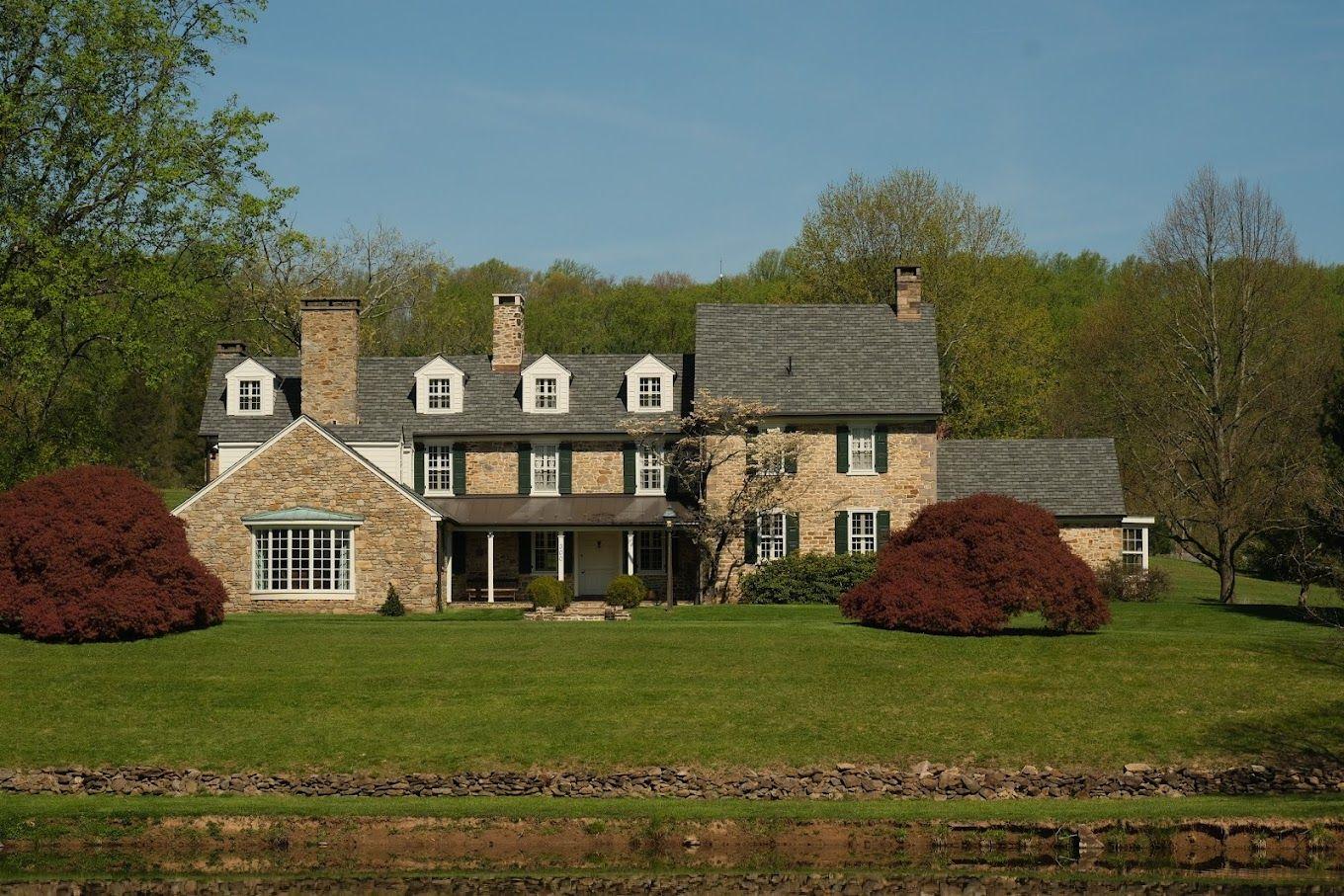 The Wedding Website of Nina Longo and Sam Meyers