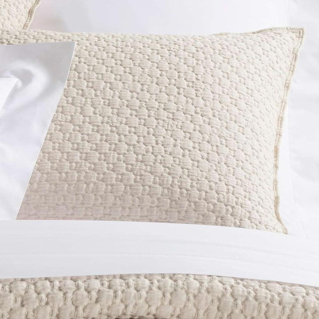 Pine Cone Hill Lodi Alabaster Matelasse Sham, King Size, Ivory Solid Pattern