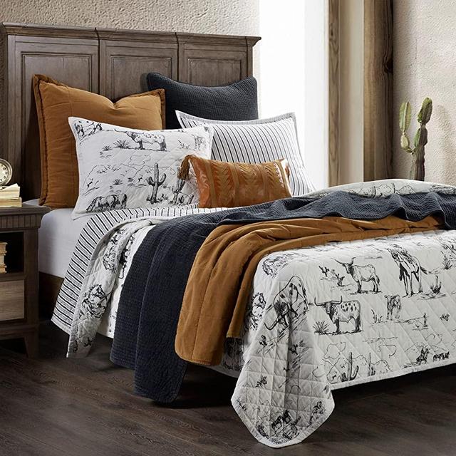 Paseo Road by HiEnd Accents | Ranch Life 3 Piece Quilt Set with Pillow Shams, Super Queen, White and Black Cowboy Cow Longhorn Horse Print, Cotton Bedding Western Style Bed Set, 1 Quilt, 2 Pillowcases