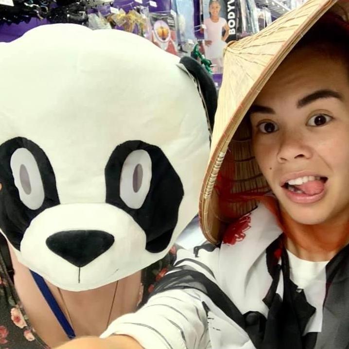 Halloween shopping, 2019
