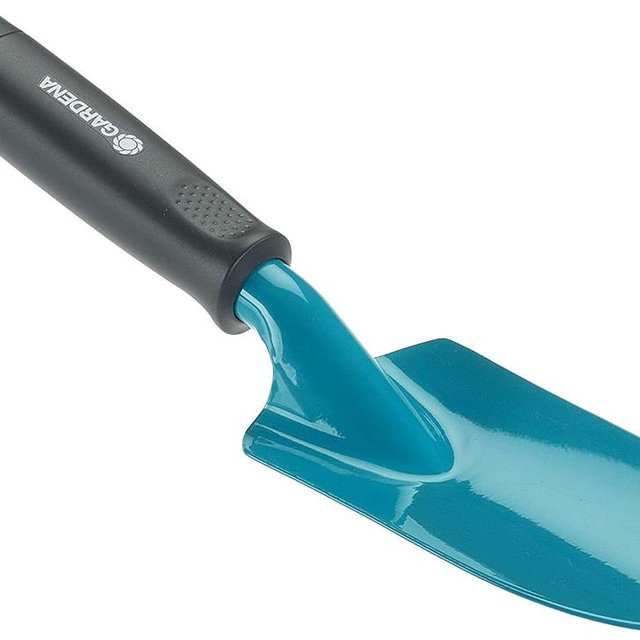 GARDENA Classic Hand Trowel: Universal spade for Planting and transplanting in the Garden and on the Balcony, Steel, Corrosion-Resistant, Ergonomic Handle, 8 cm Working Width (8950-20)
