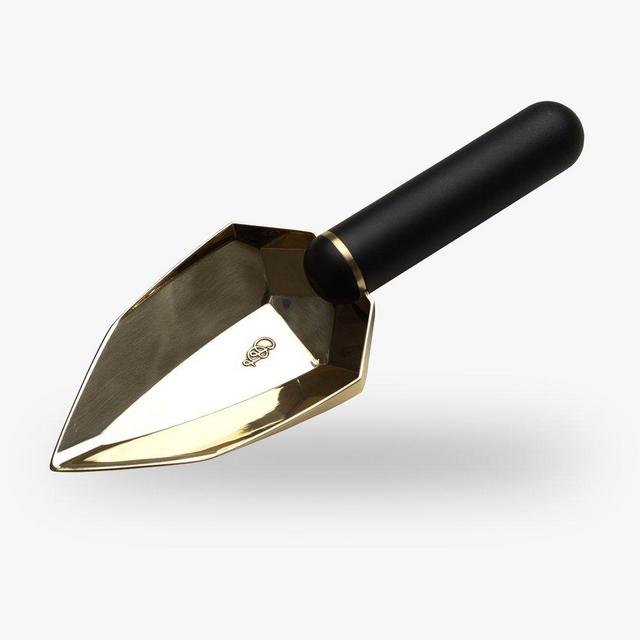 Onyx Diamond Spade