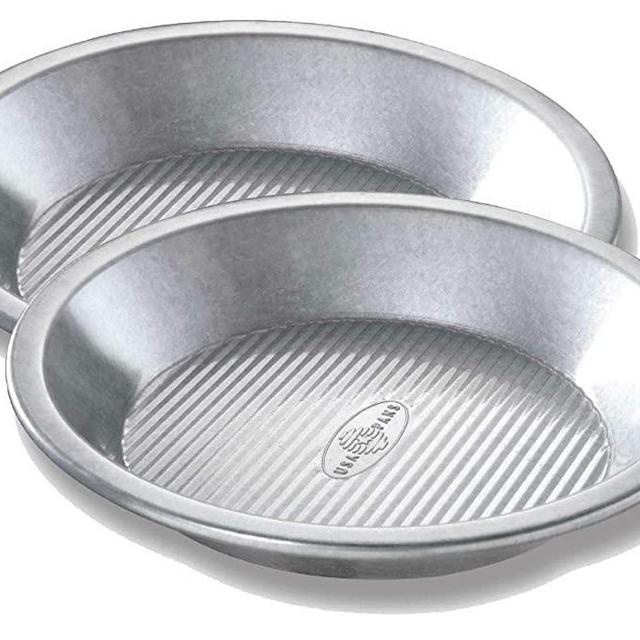 USA Pan Bakeware Aluminized Steel Commercial Pie Pan, Set of 2