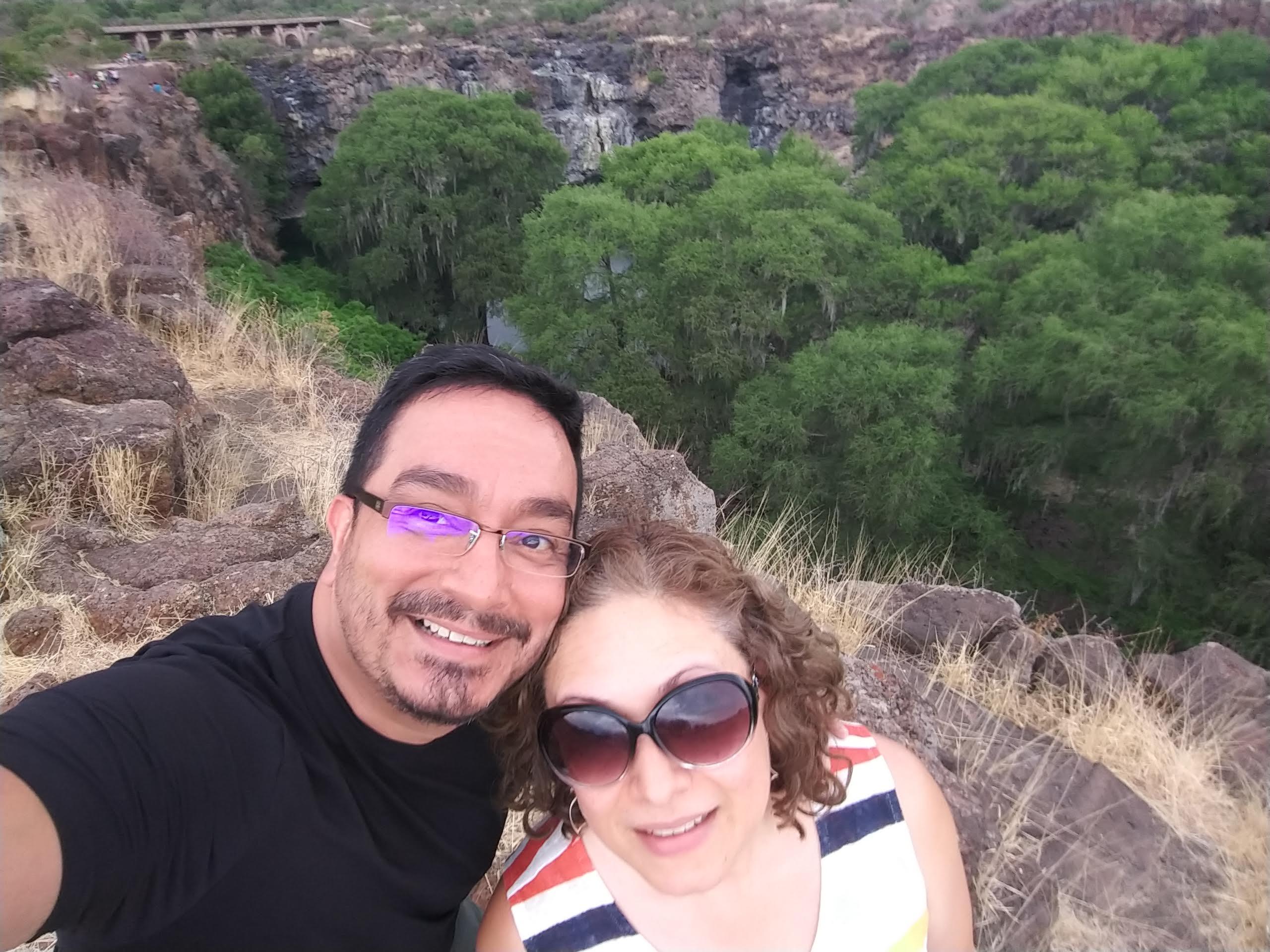 The Wedding Website of Jose R. Hernandez and Claudia Lucero