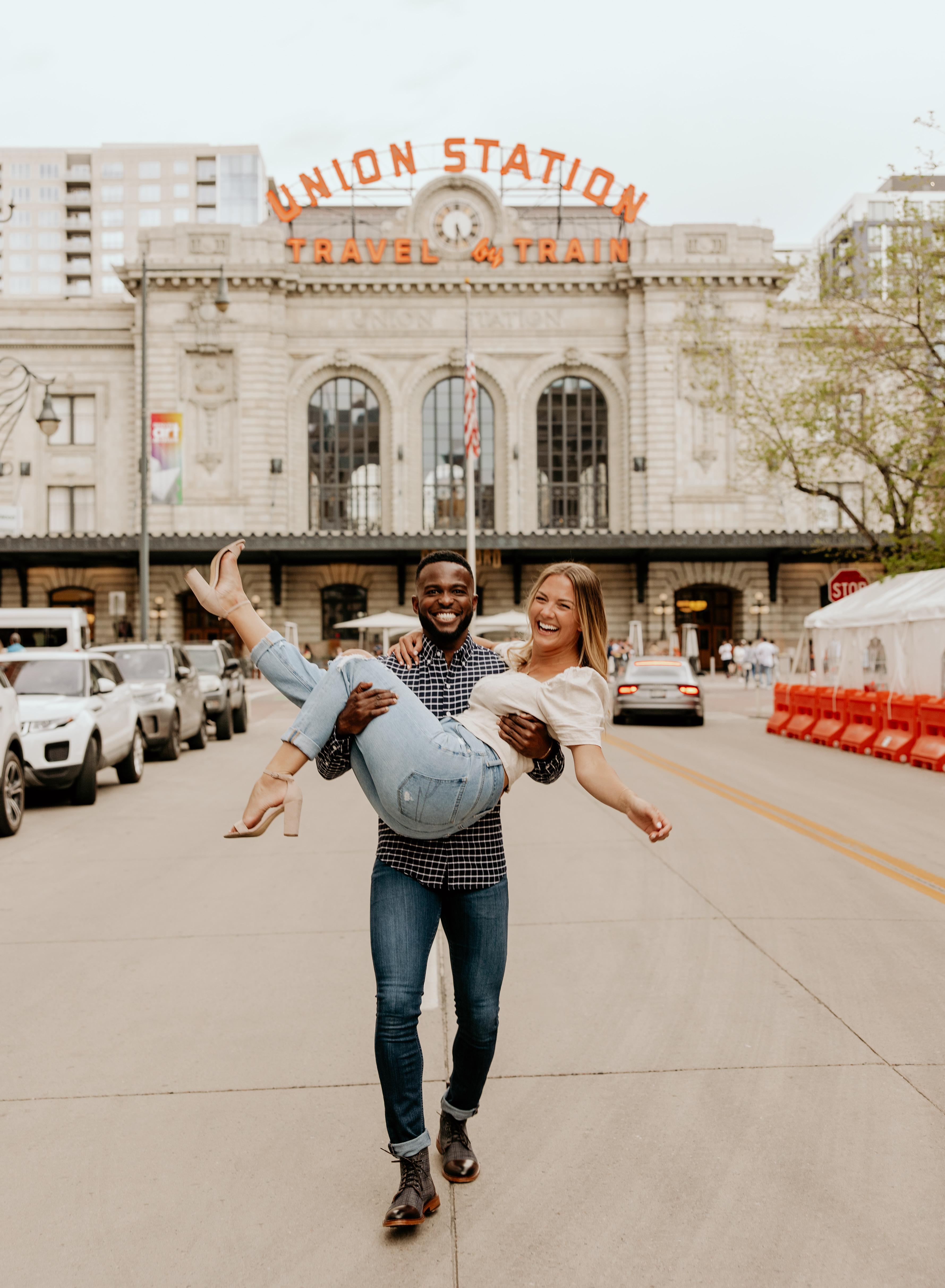 The Wedding Website of Gabrielle Carrier and Ade Akinsanya