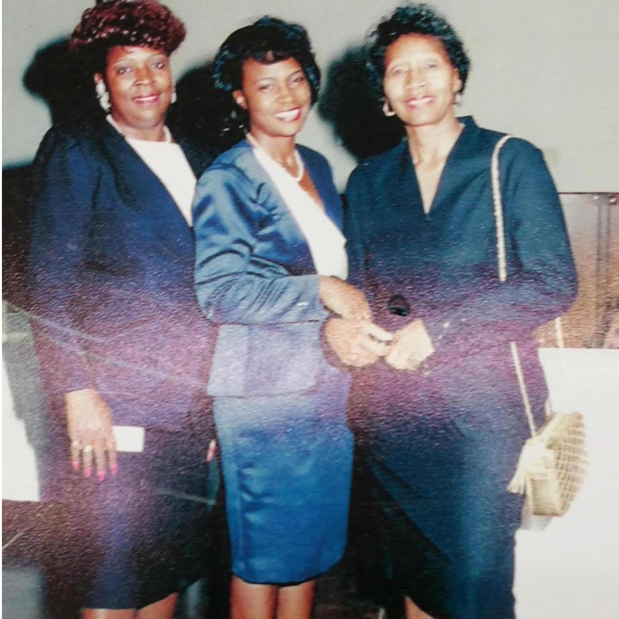 Lenora and Her Sisters,
Joyce & Lottie