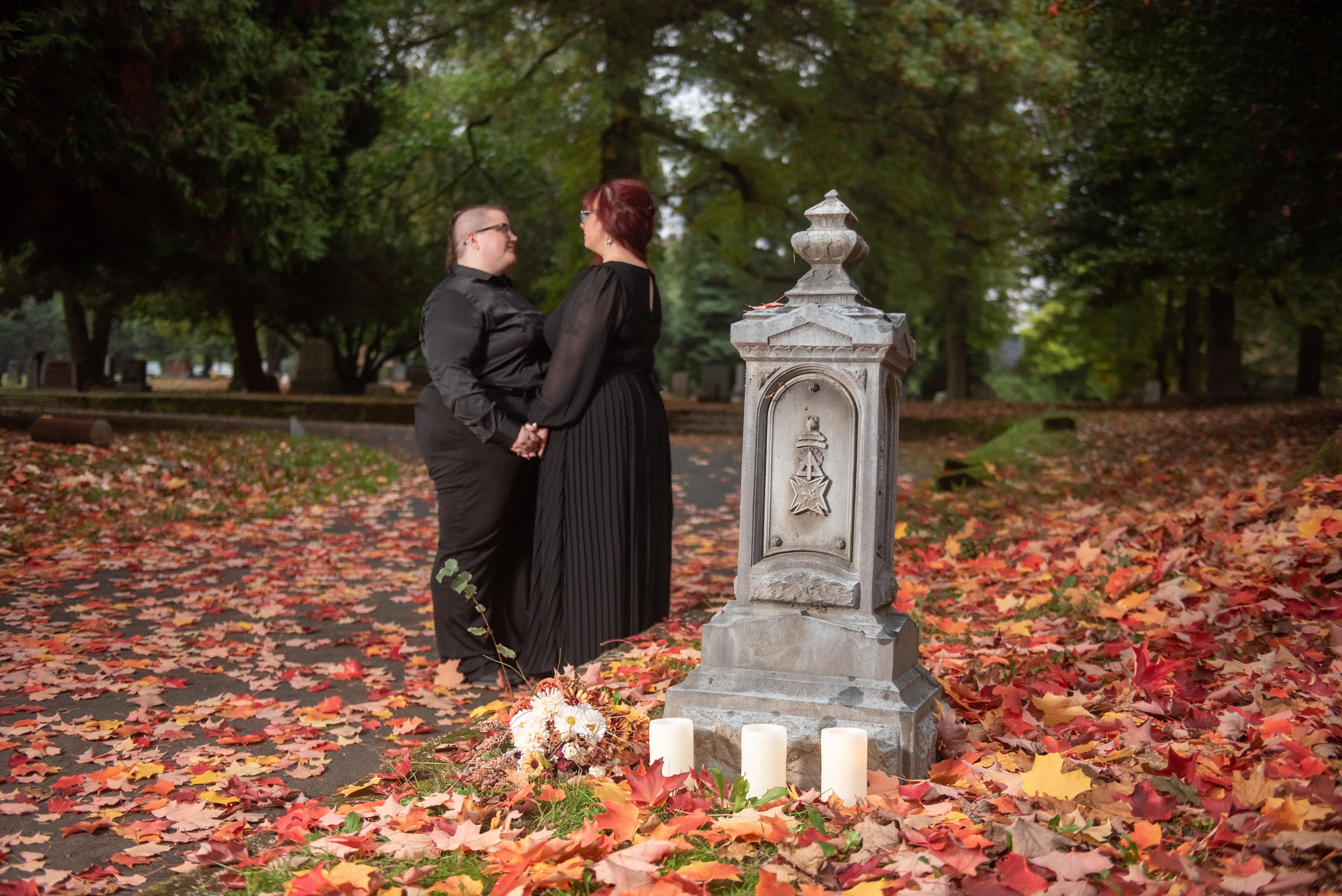 The Wedding Website of Lizzy Faurot and Jess Evans