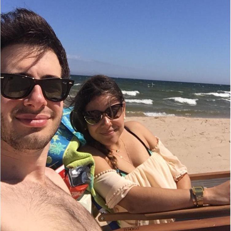 First beach trip together and Tana's first time in lake Michigan | Nuestro primer viaje a la playa juntos y la primera vez de Tana en el lago Michigan