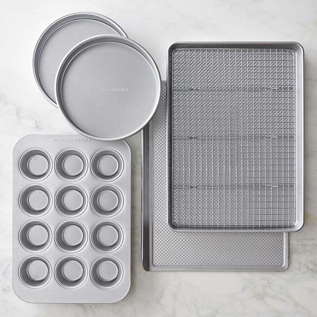 Williams Sonoma Traditional Finish 6-Piece Essentials Bakeware Set