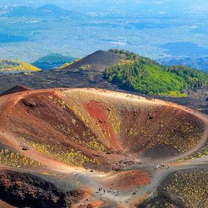 Mt Etna Hiking and Wine Tour