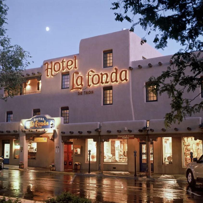 La Fonda Hotel in Taos Plaza