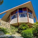 Elvis Honeymoon Hideaway