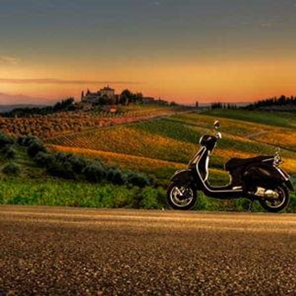 Vespa & Wine Tour in Tuscany for 2