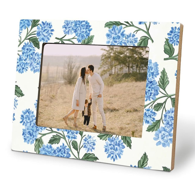 BNHJKFQZ Blue Hydrangea Floral 5x7 Picture Frame,Gifts for Hydrangea Lovers,Blue Chinoiserie Floral Photo Frame, Rustic Cottagecore Botanical Flower Wood Frames for Wall or Tabletop Display
