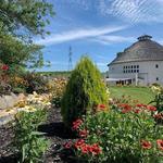Round Barn Winery & Estate