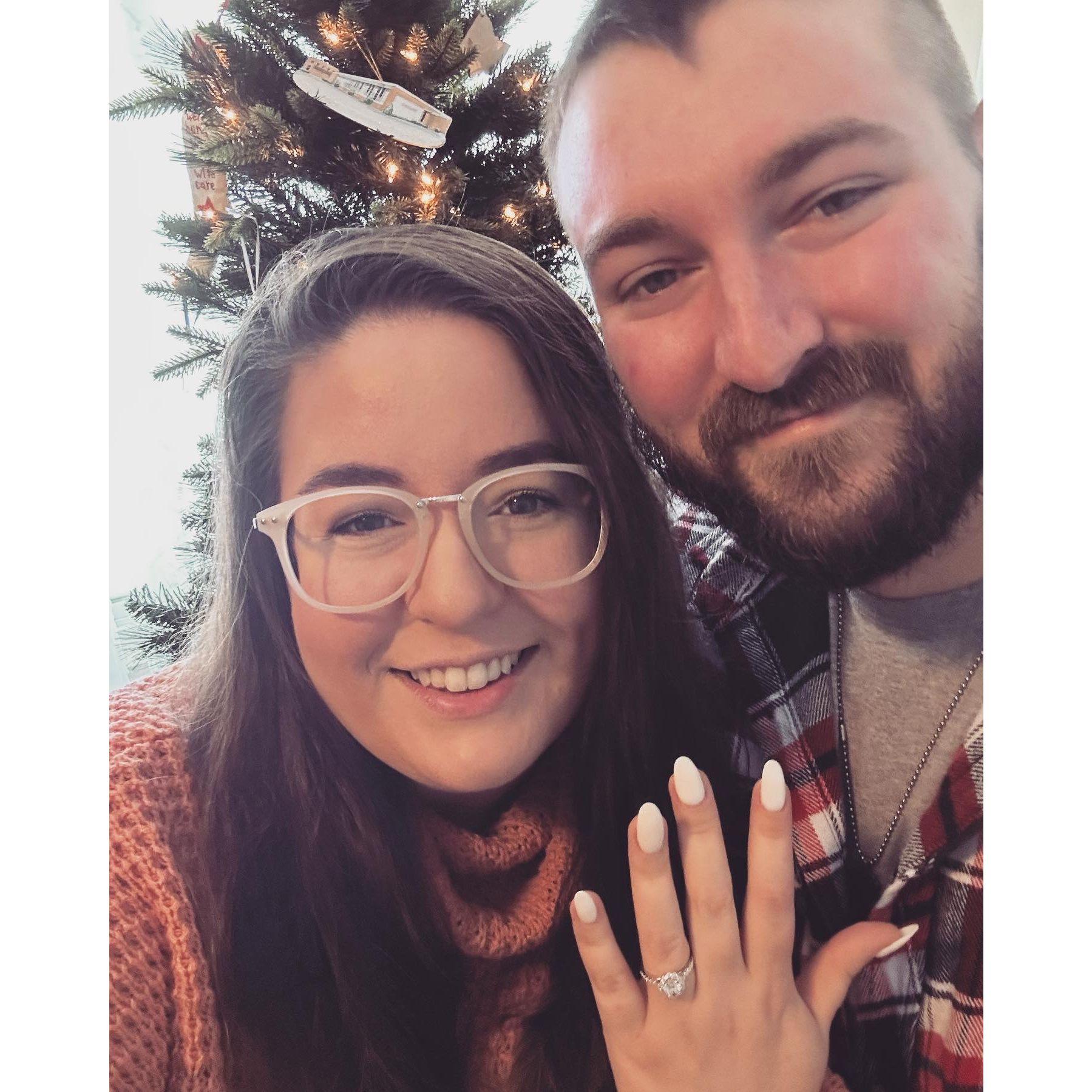 Alex popped the question on Christmas Eve of 2022!