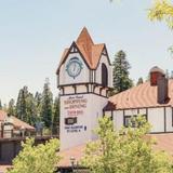 Lake Arrowhead Village