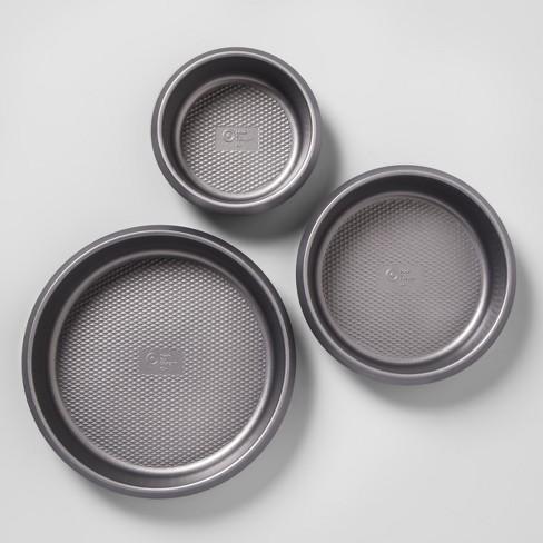 Set of 3 Non-Stick Round Cake Pans Aluminized Steel - Made By Design™