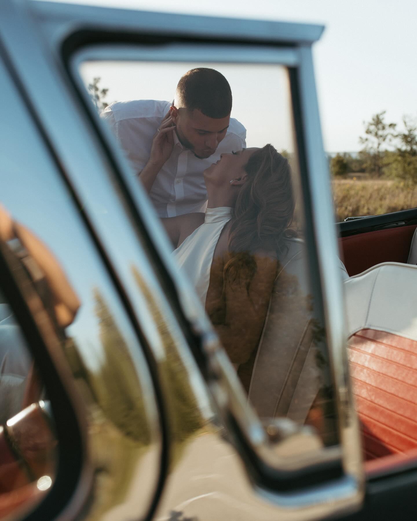 The Wedding Website of Melanie Ramirez and Anthony Lisboa