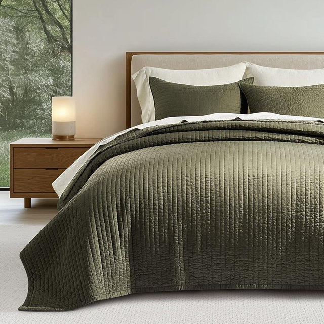 EVERGRACEHOME Cotton Sateen Quilt Set Queen Size, Pre-Washed Oversized Cotton Channel Stitch Coverlet Bedspread, 3 Pieces Lightweight Bedding Sets for All Season, with 2 Pillow Shams, Olive Green