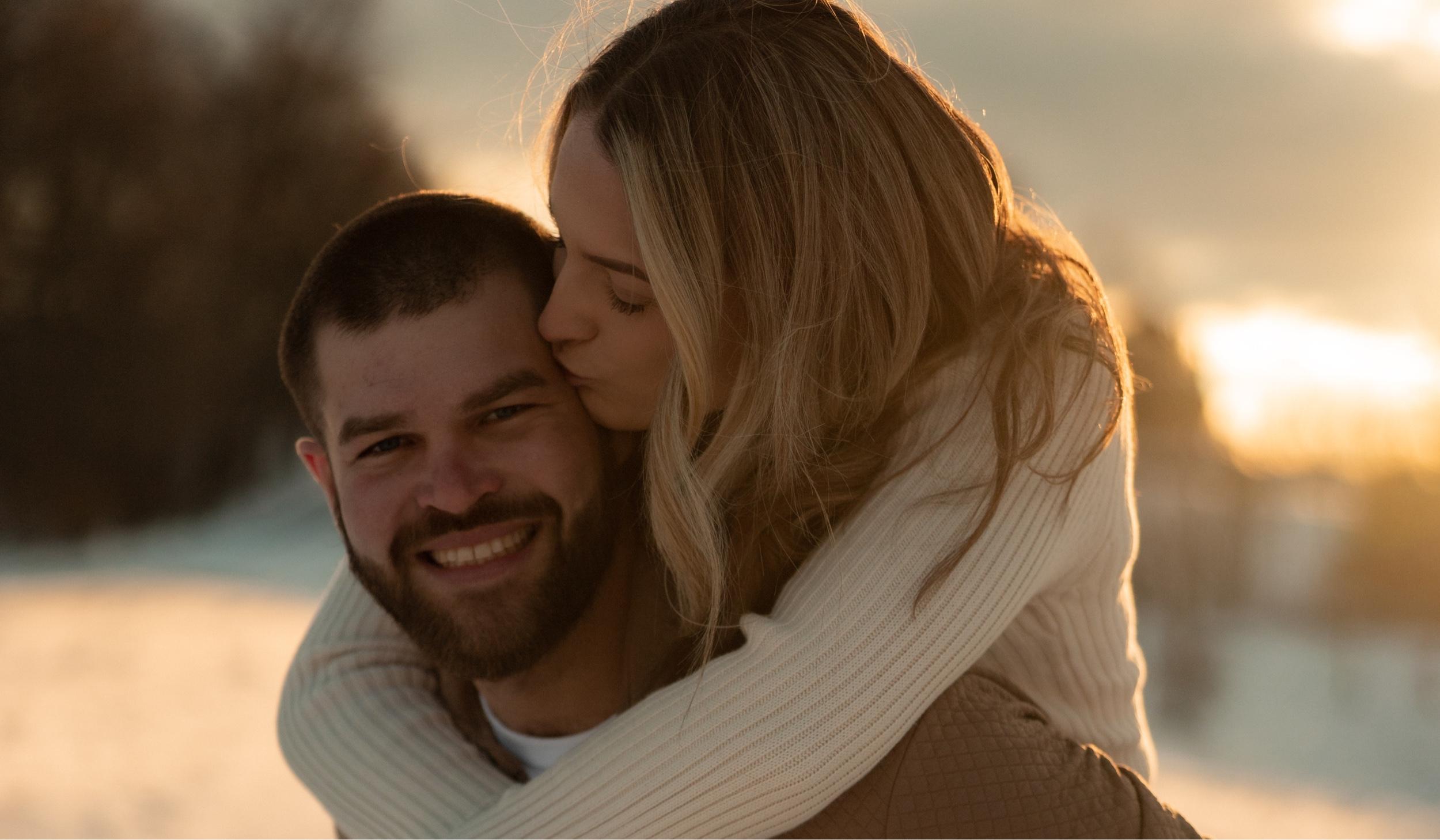 The Wedding Website of desirea tingler and Brandon McGowan