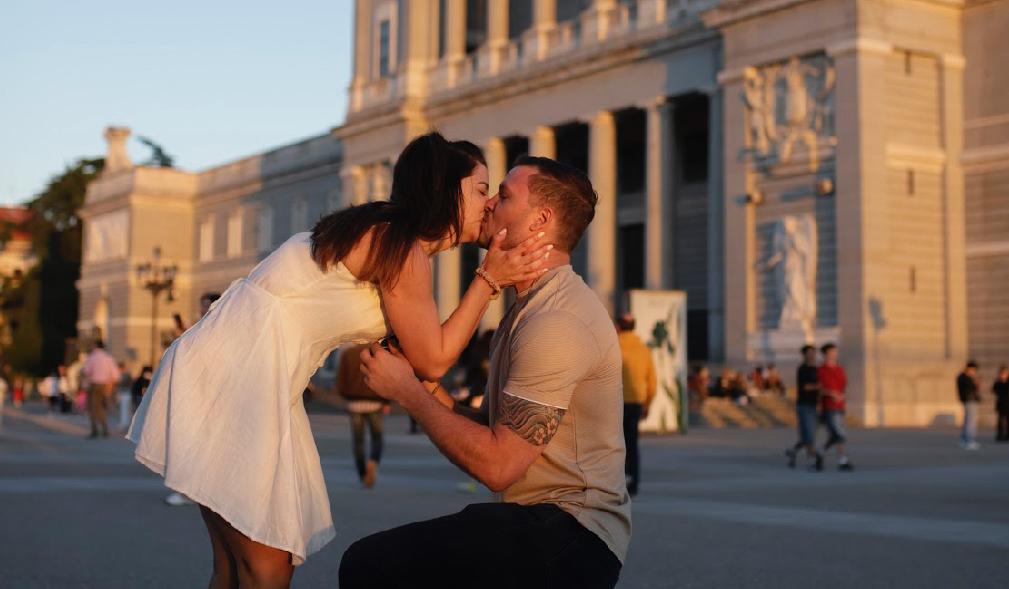 The Wedding Website of Lauren Schoolfield and Zeke Scott