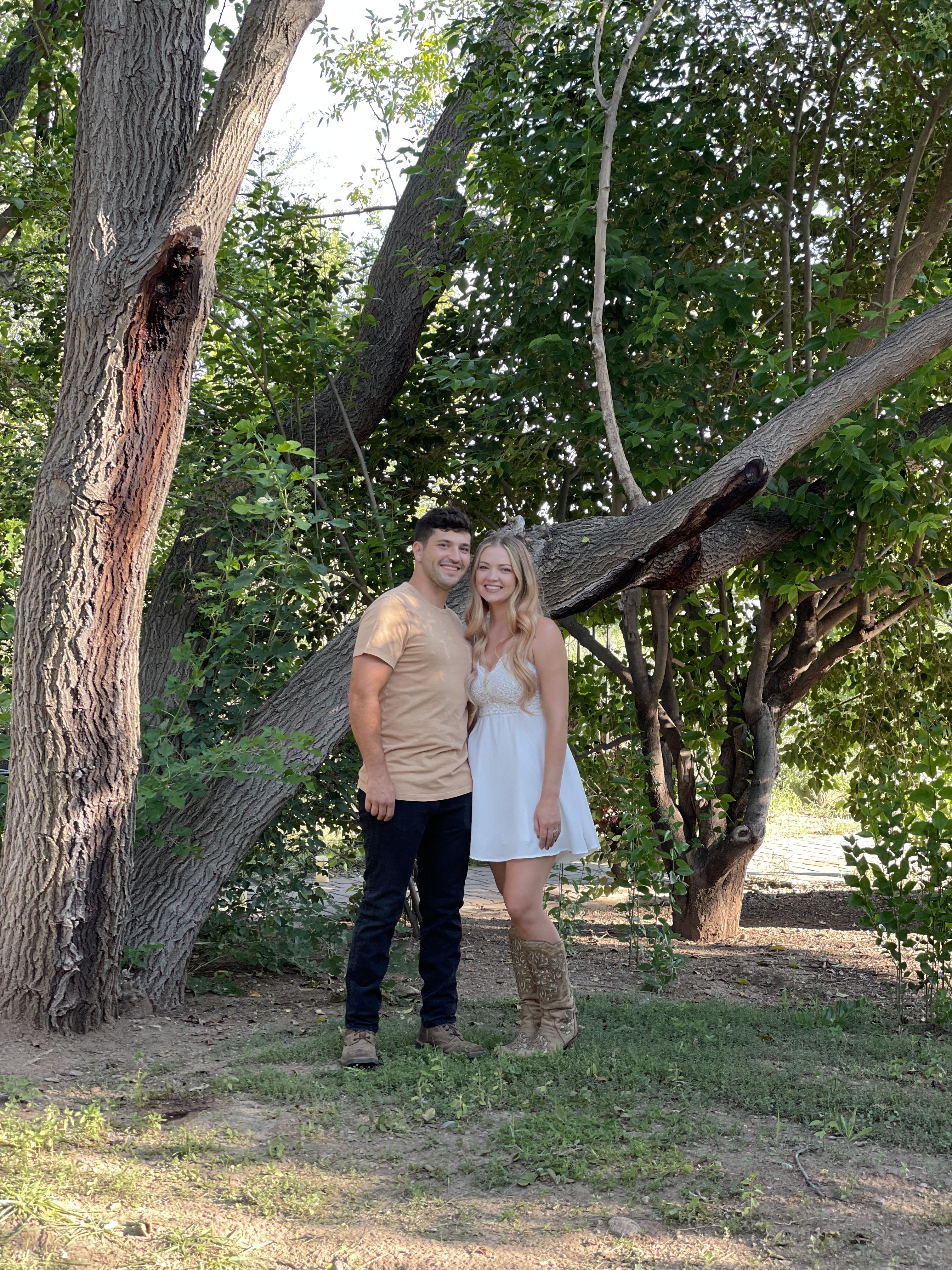 The Wedding Website of Chelsea Mellor and Lennon Gregory