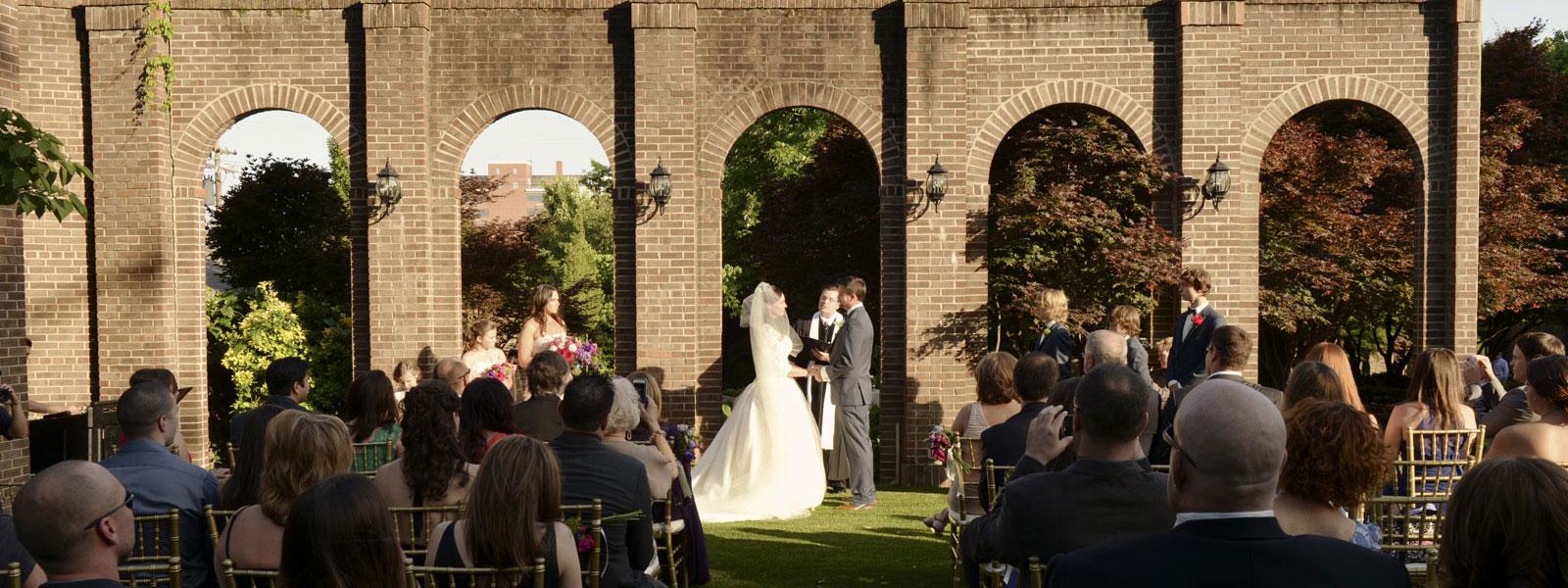 The Wedding Website of Terra Strong and Dominic Lyons