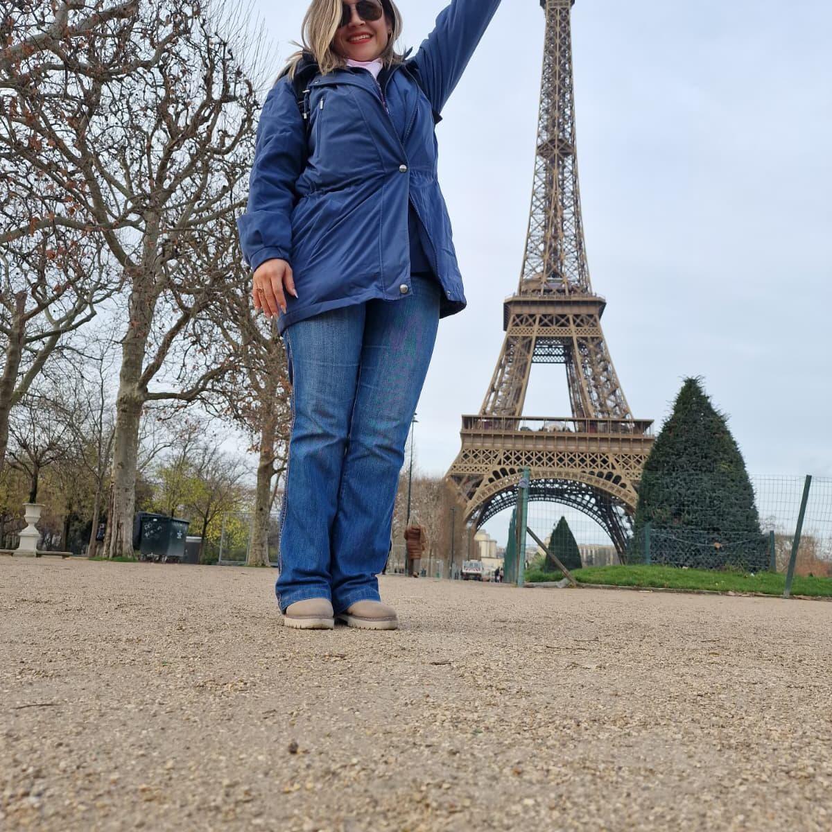 She can reach all the way