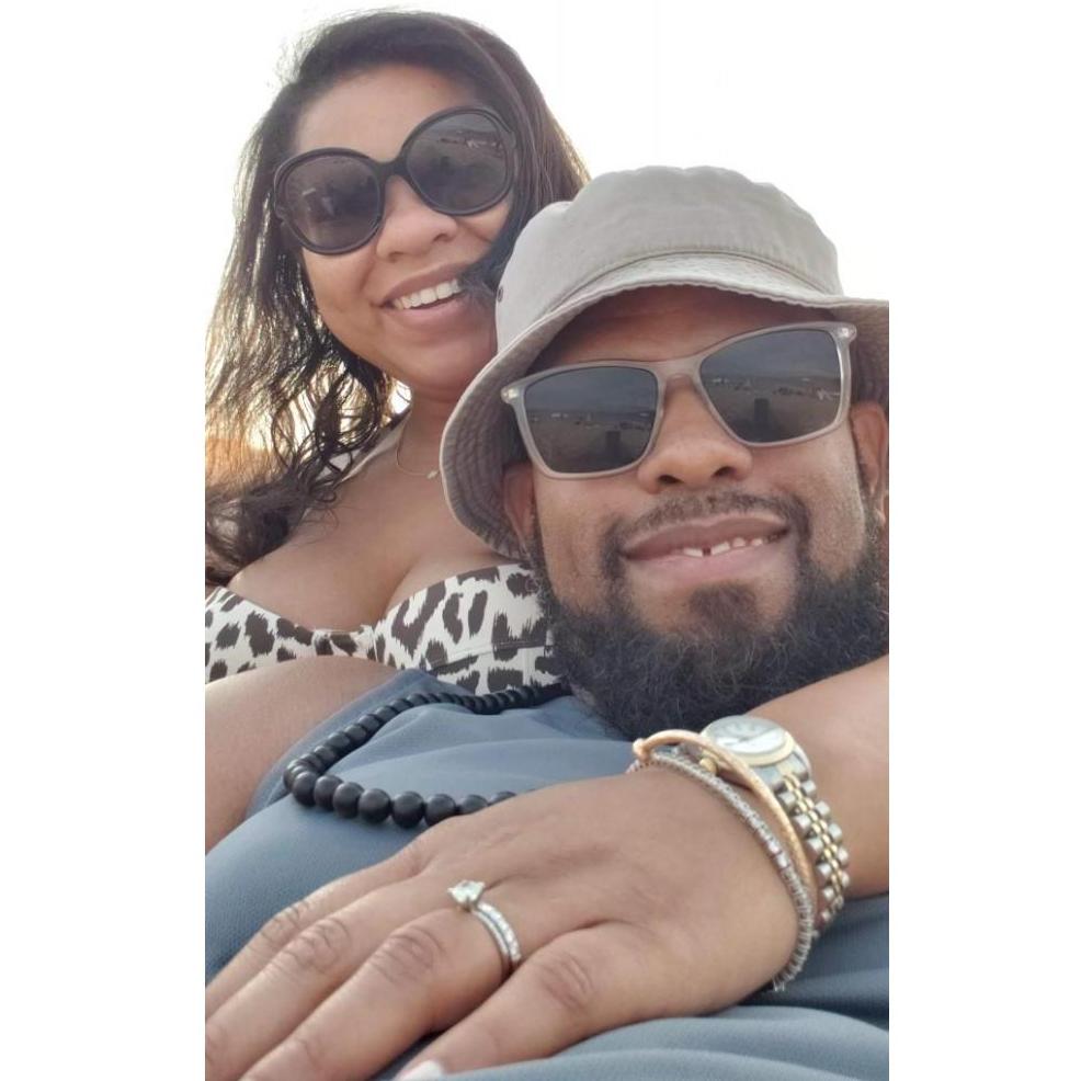 Babymoon Photo in Malibu