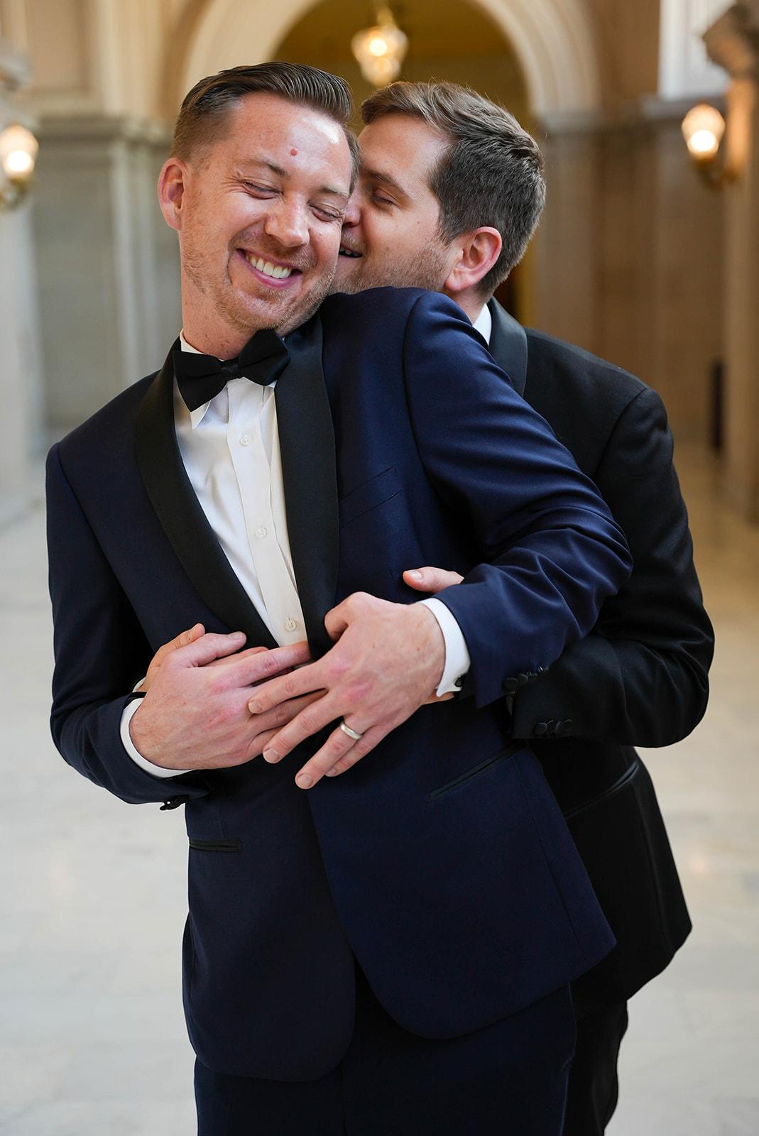 The Wedding Website of Jamie Gale and Chris Cabanski