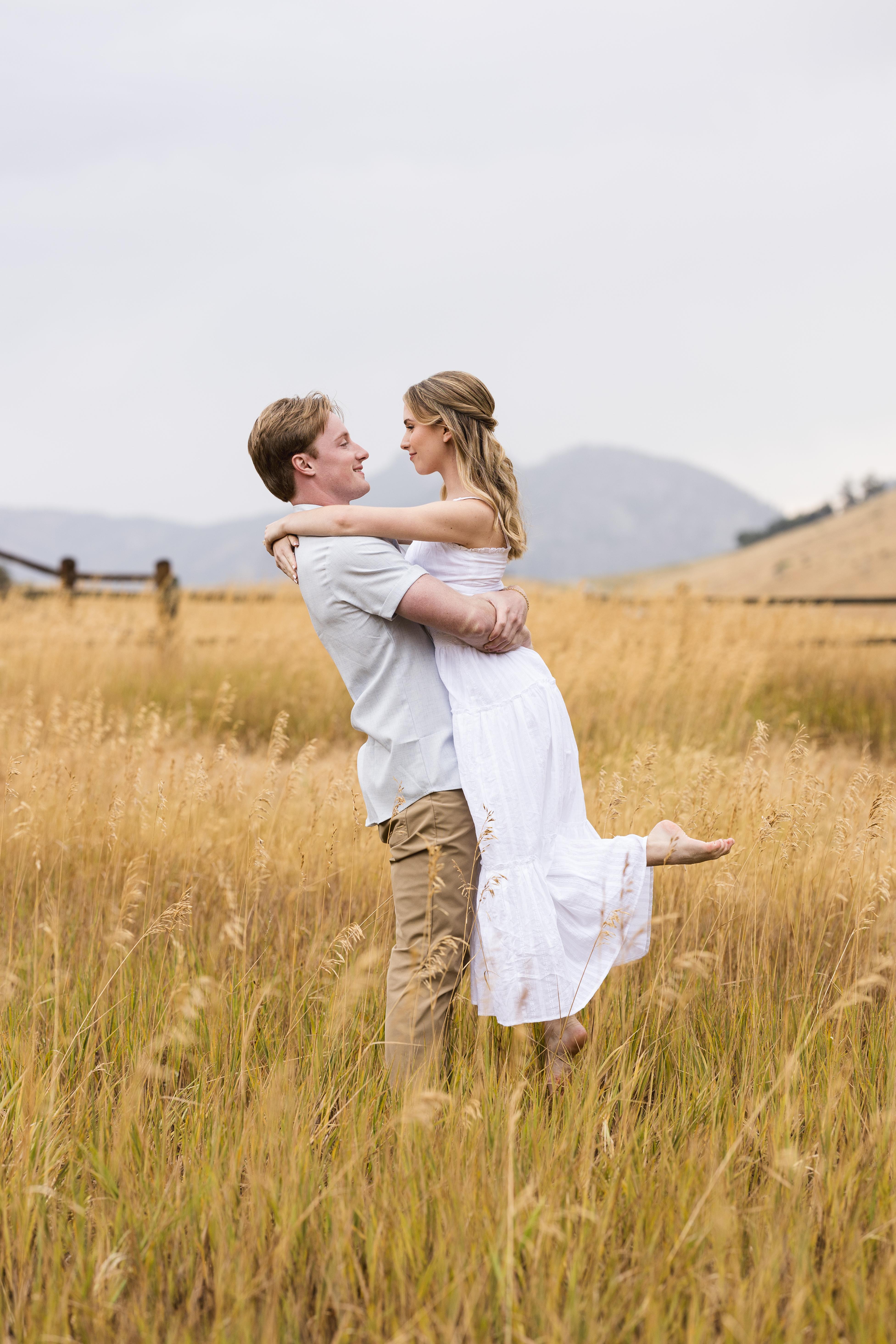 The Wedding Website of Taylor Younkin and Hobie Horn