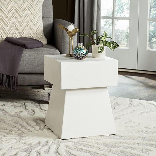 Safavieh Outdoor Collection Zen Mushroom Modern Concrete Ivory 18.1-inch Accent Table